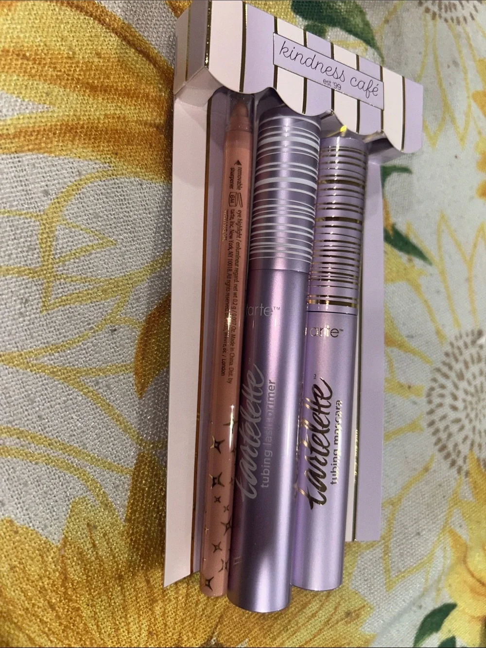 Tarte BUNDLE Tubing Mascara,Tubing Primer, Fake Awake Eyeliner,2 charms/keychain